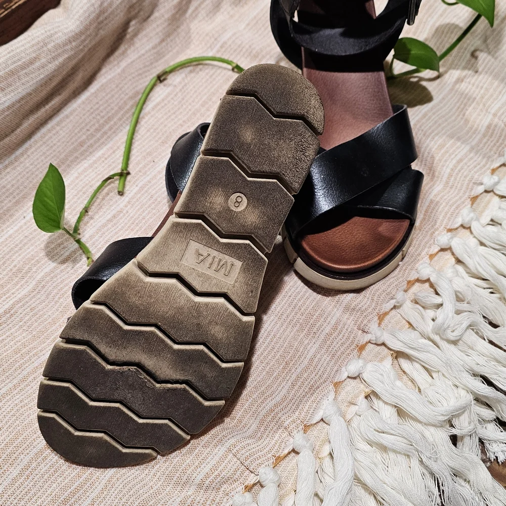 Stylish Black Sandals